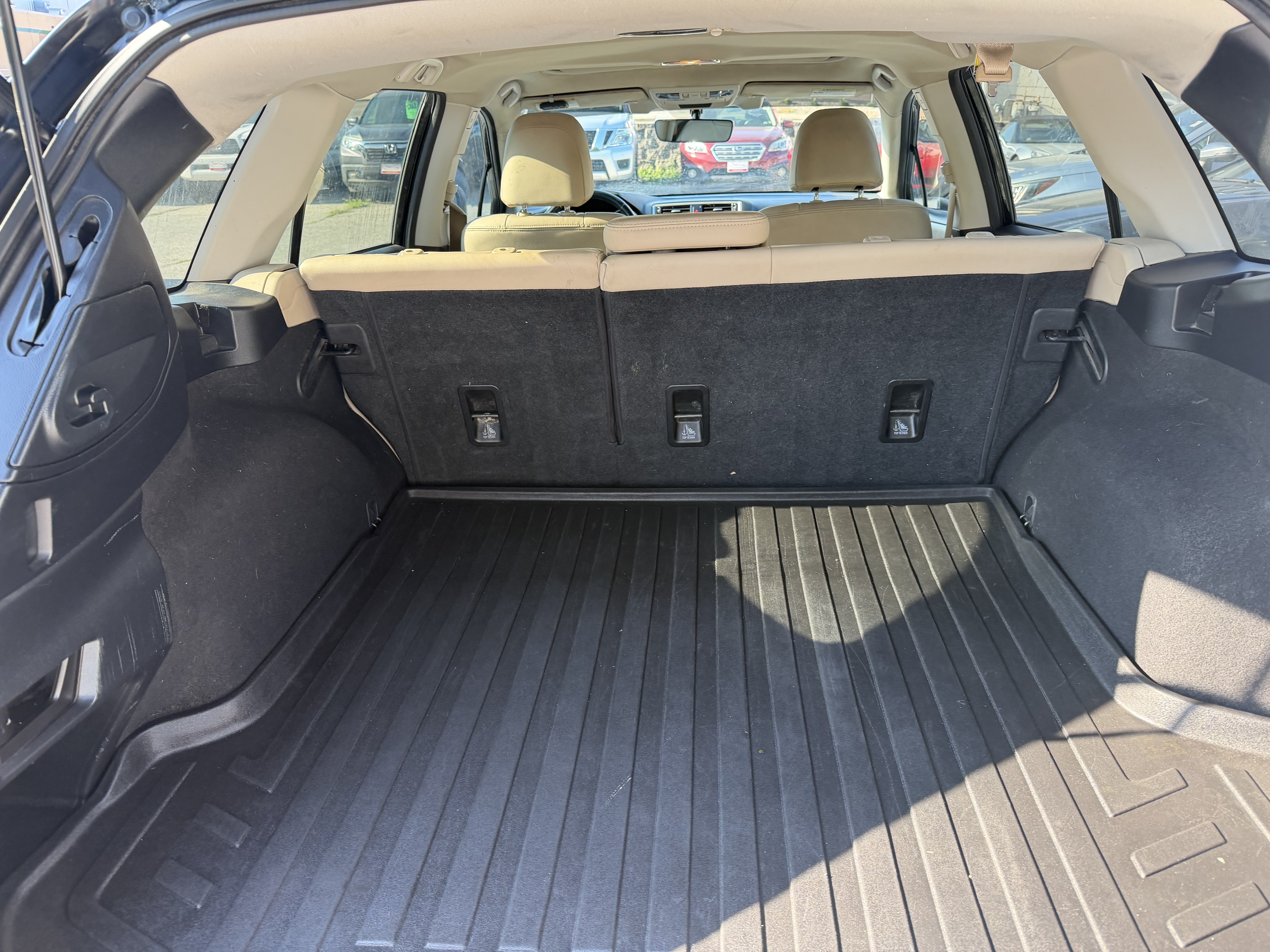 Used 2018 Subaru Outback 2.5i Limited AWD/4WD image 9