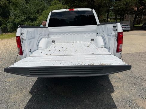 Used 2017 Ford F150 4x4 SuperCrew image 10