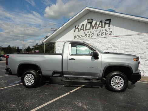Used 2024 Chevrolet Silverado 2500 W/T image 8