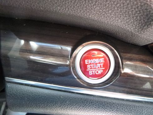 Used 2016 Honda CR-V Touring image 31