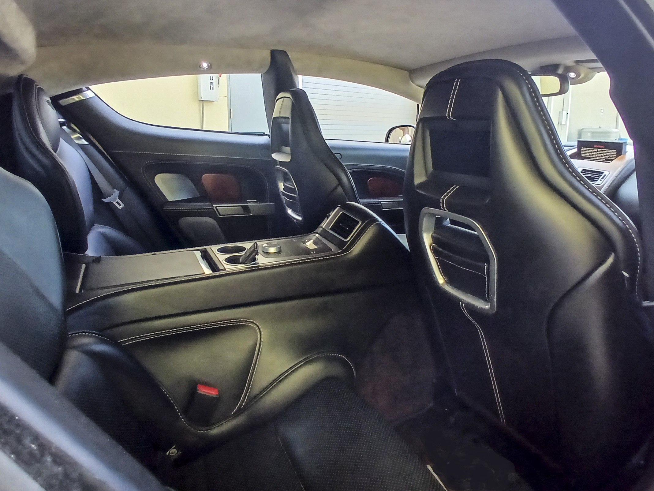 Used 2012 Aston Martin Rapide Luxe RWD image 10