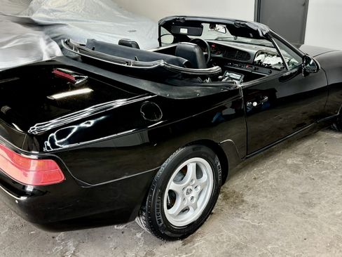 Used 1994 Porsche 968 image 4