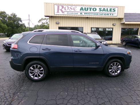 Used 2021 Jeep Cherokee 4WD Latitude Lux image 6