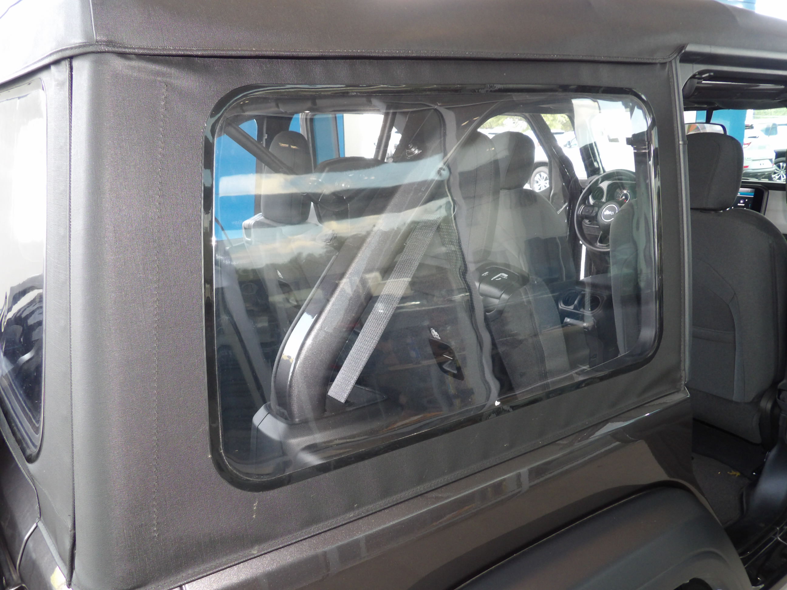 Used 2026 Jeep Wrangler 4WD Unlimited Sport image 15