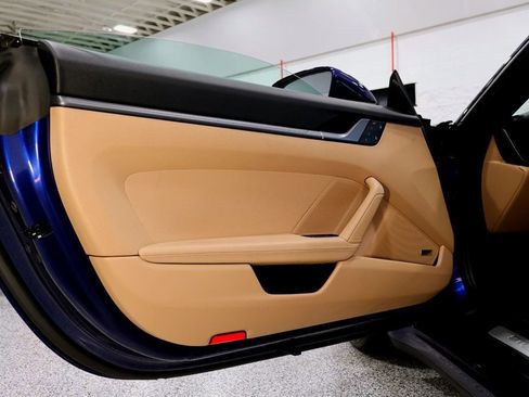 Used 2024 Porsche 911 Carrera 4S image 32