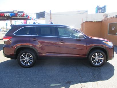 Used 2019 Toyota Highlander XLE