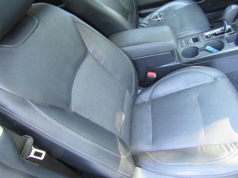 Used 2018 Subaru Outback 2.5i Limited AWD/4WD image 17