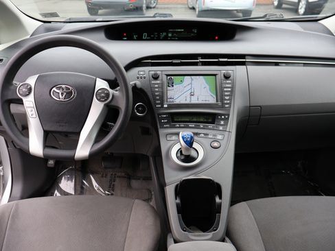 Used 2011 Toyota Prius Three image 16