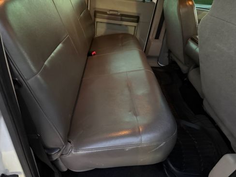 Used 2009 Ford F250 XL image 91