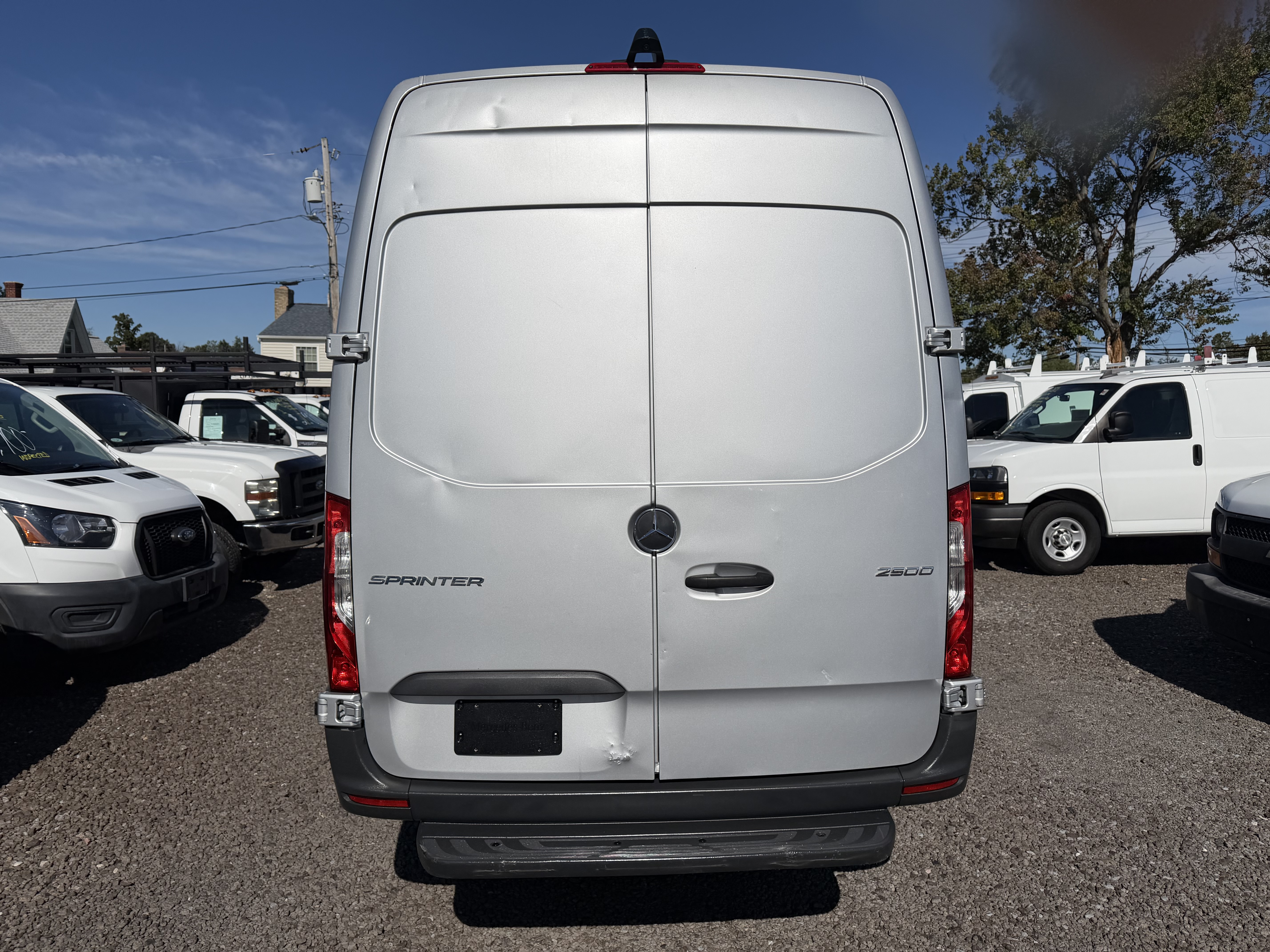 Used 2022 Mercedes-Benz Sprinter 2500 170 Cargo image 4