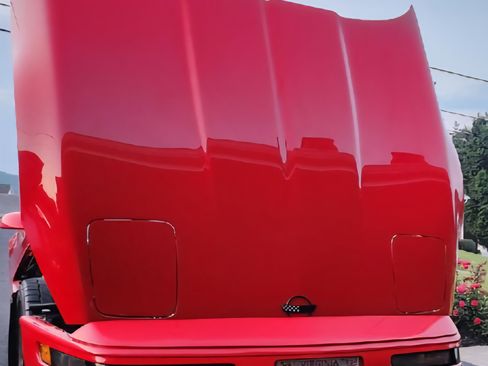 Used 1995 Chevrolet Corvette Premium Cpe w/ 3LT image 3