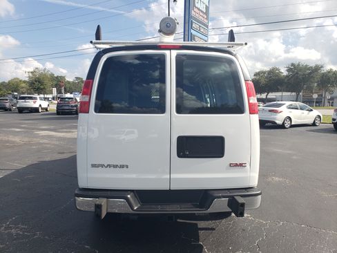 Used 2021 GMC Savana 2500 image 6