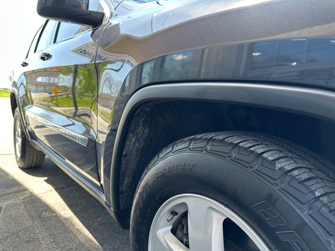 Used 2012 Jeep Grand Cherokee Laredo image 10