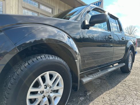 Used 2019 Nissan Frontier S image 9
