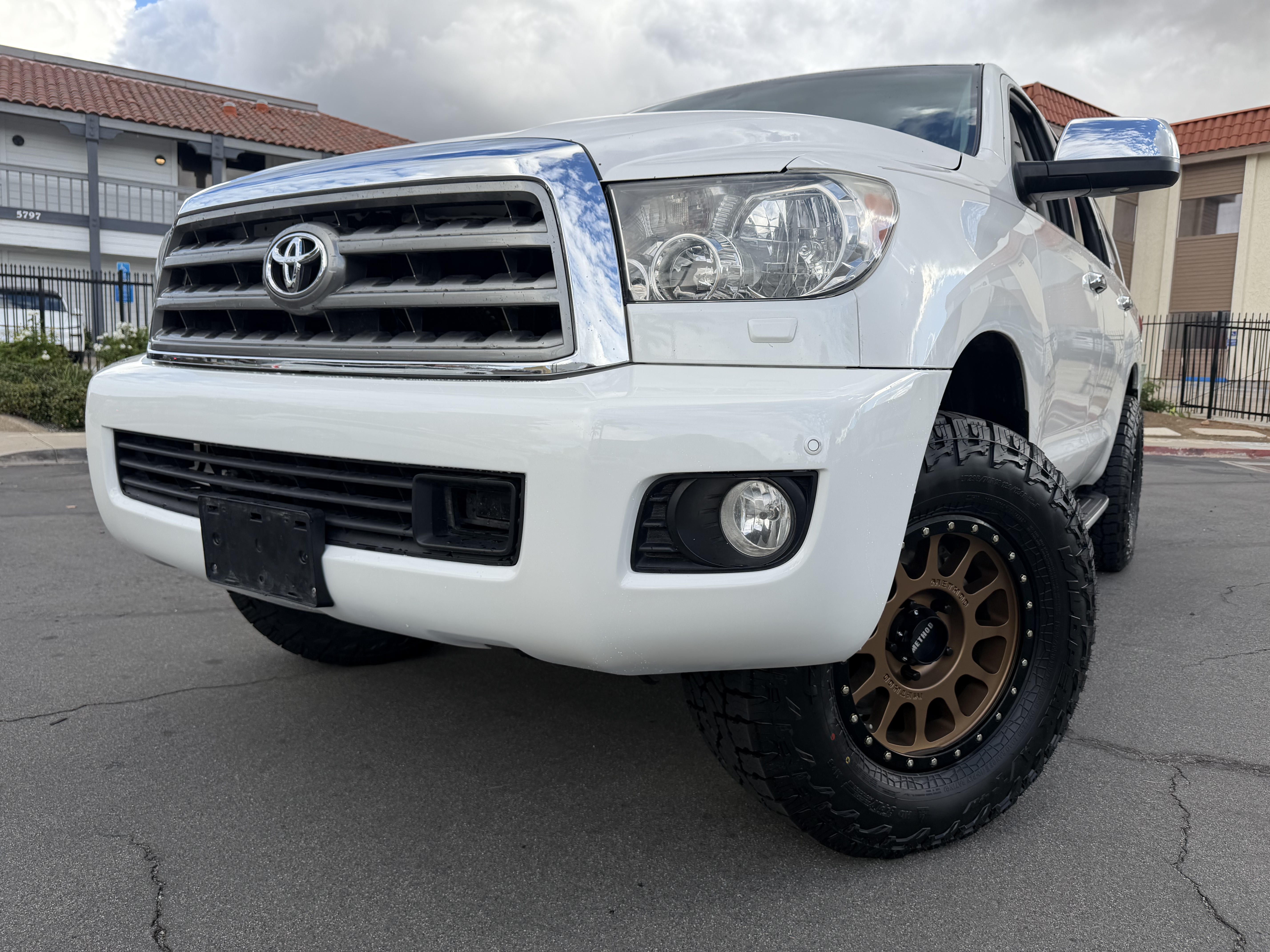 Used 2014 Toyota Sequoia 4WD Platinum image 6