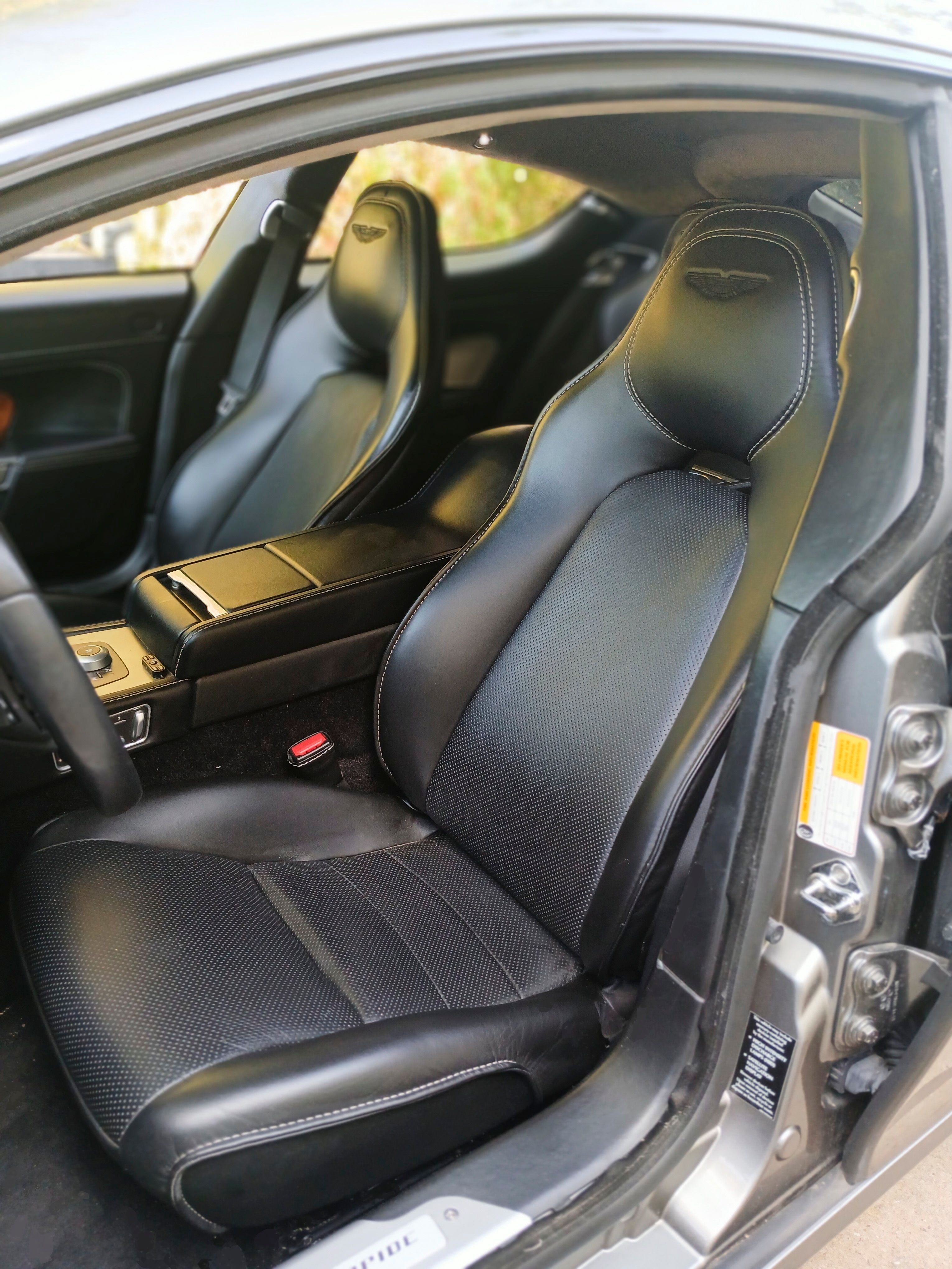 Used 2012 Aston Martin Rapide Luxe RWD image 5
