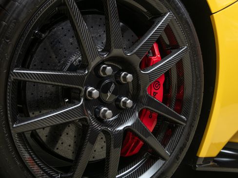 Used 2021 Ford GT Carbon Series RWD image 67