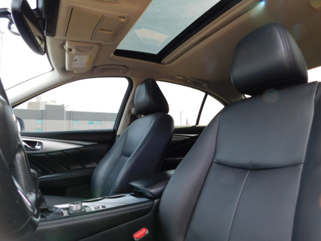 Used 2020 INFINITI Q50 3.0t RWD image 9
