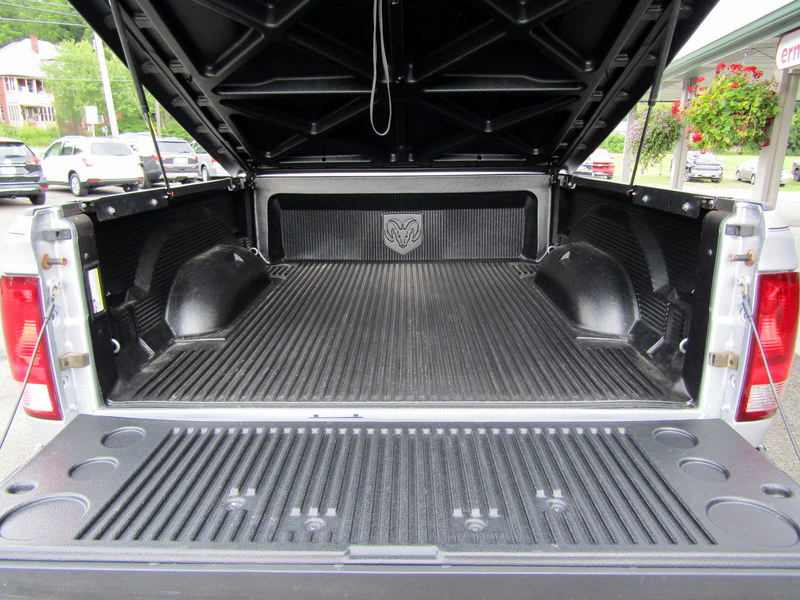 Used 2015 RAM 2500 4x4 Crew Cab Big Horn image 18