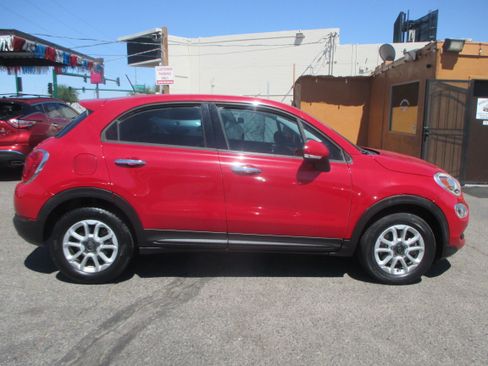 Used 2017 FIAT 500X Pop Sport Utility 4D FWD image 1