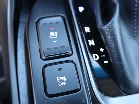 Used 2015 Hyundai Santa Fe Sport image 33