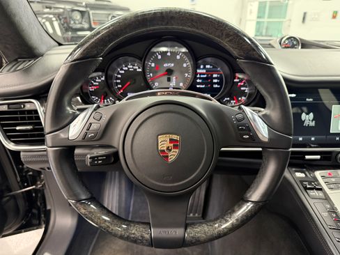 Used 2013 Porsche Panamera GTS image 27