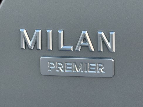 Used 2009 Mercury Milan Premier image 37