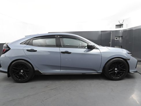 Used 2019 Honda Civic Sport image 6