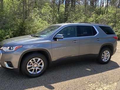 Used 2020 Chevrolet Traverse AWD LT
