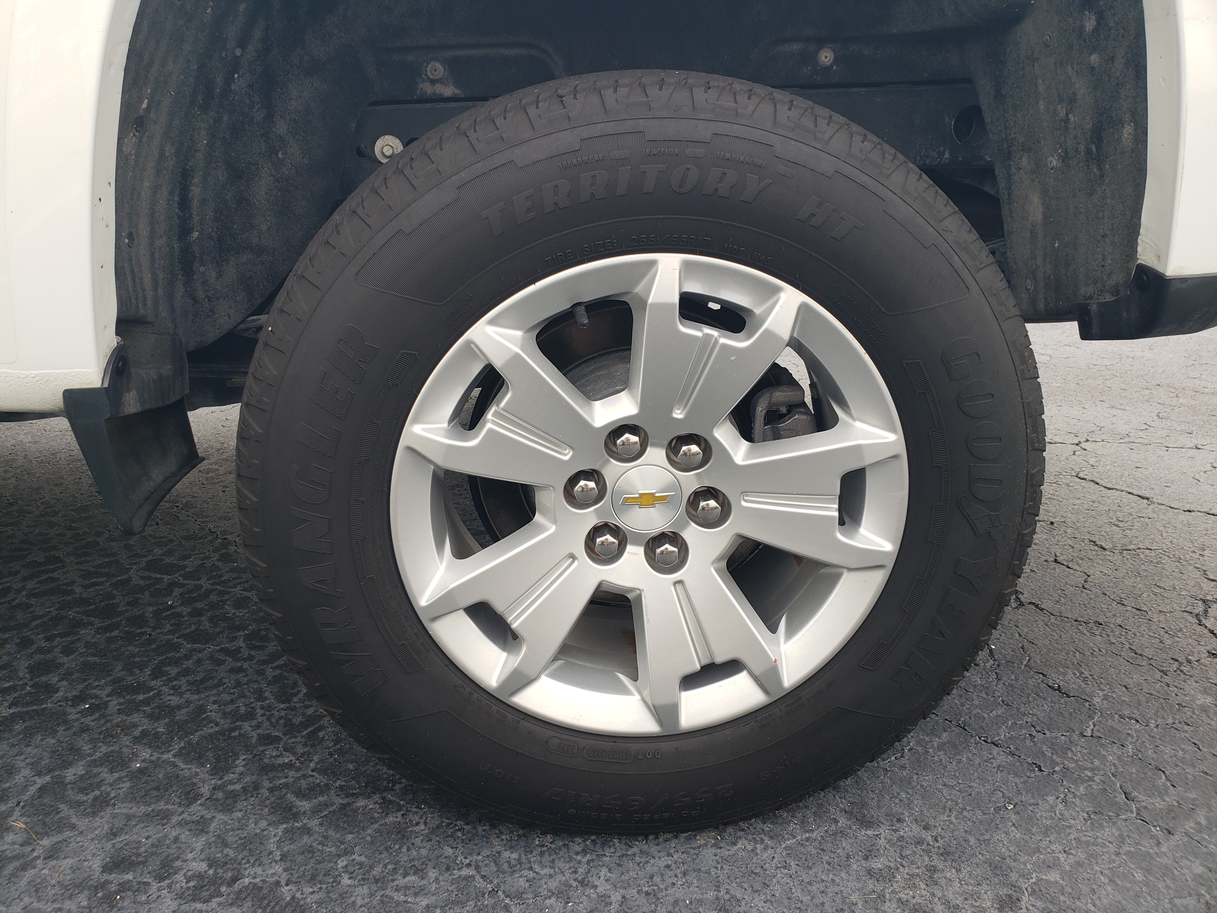 Used 2022 Chevrolet Colorado 2WD Extended Cab LT image 8
