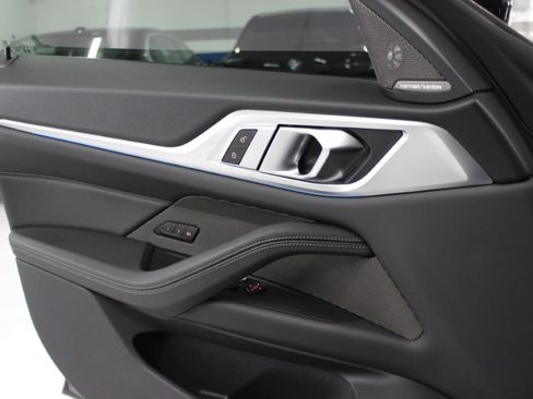 Used 2025 BMW i4 eDrive40 RWD image 24