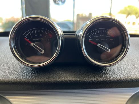 Used 2006 Ford Mustang GT Deluxe RWD image 17
