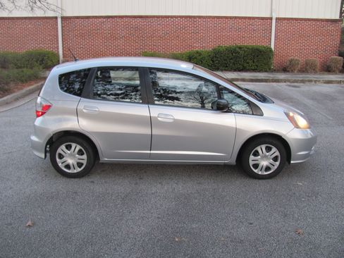 Used 2011 Honda Fit LX image 5