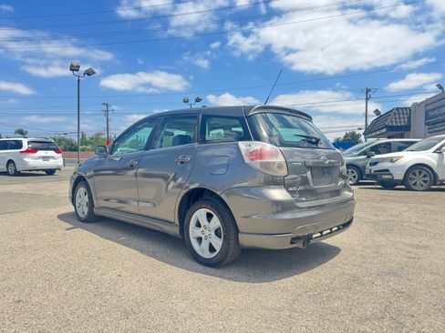Used 2005 Toyota Matrix AWD image 4