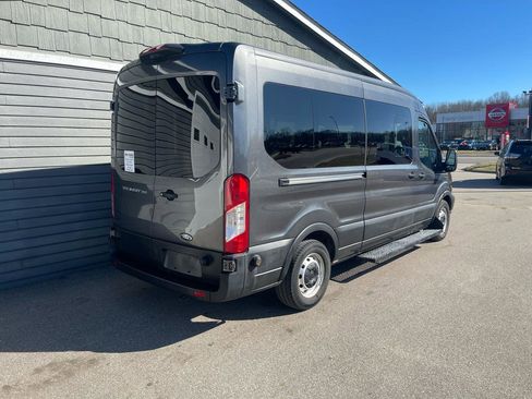 Used 2019 Ford Transit 350 XL image 19