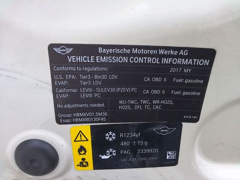 Used 2017 MINI Cooper Clubman image 41