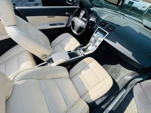 Used 2013 Volvo C70 T5 FWD image 10