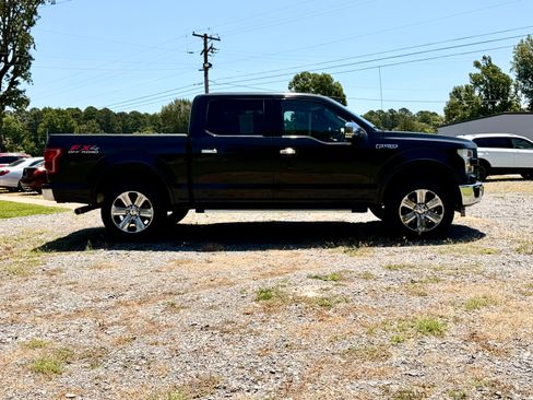 Used 2015 Ford F150 4x4 SuperCrew image 2