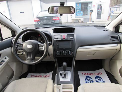 Used 2013 Subaru XV Crosstrek 2.0i Premium image 19