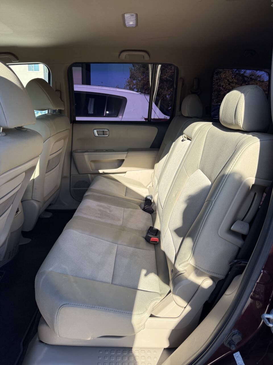 Used 2010 Honda Pilot LX image 14