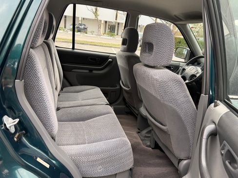 Used 1997 Honda CR-V image 10