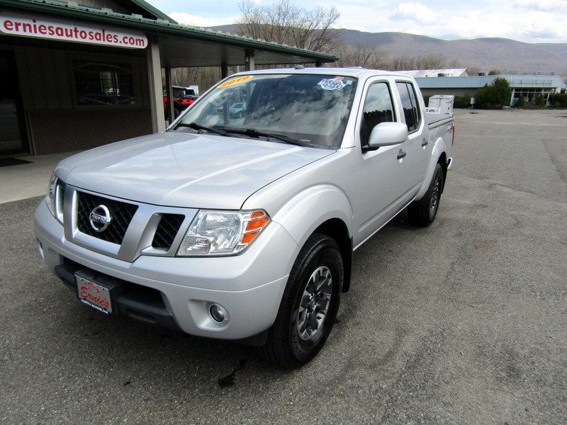Used 2019 Nissan Frontier AWD/4WD image 2