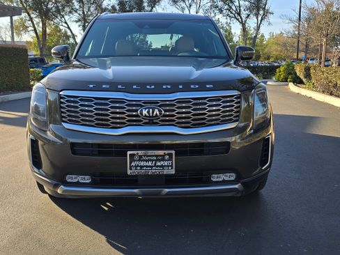 Used 2021 Kia Telluride SX Prestige image 17