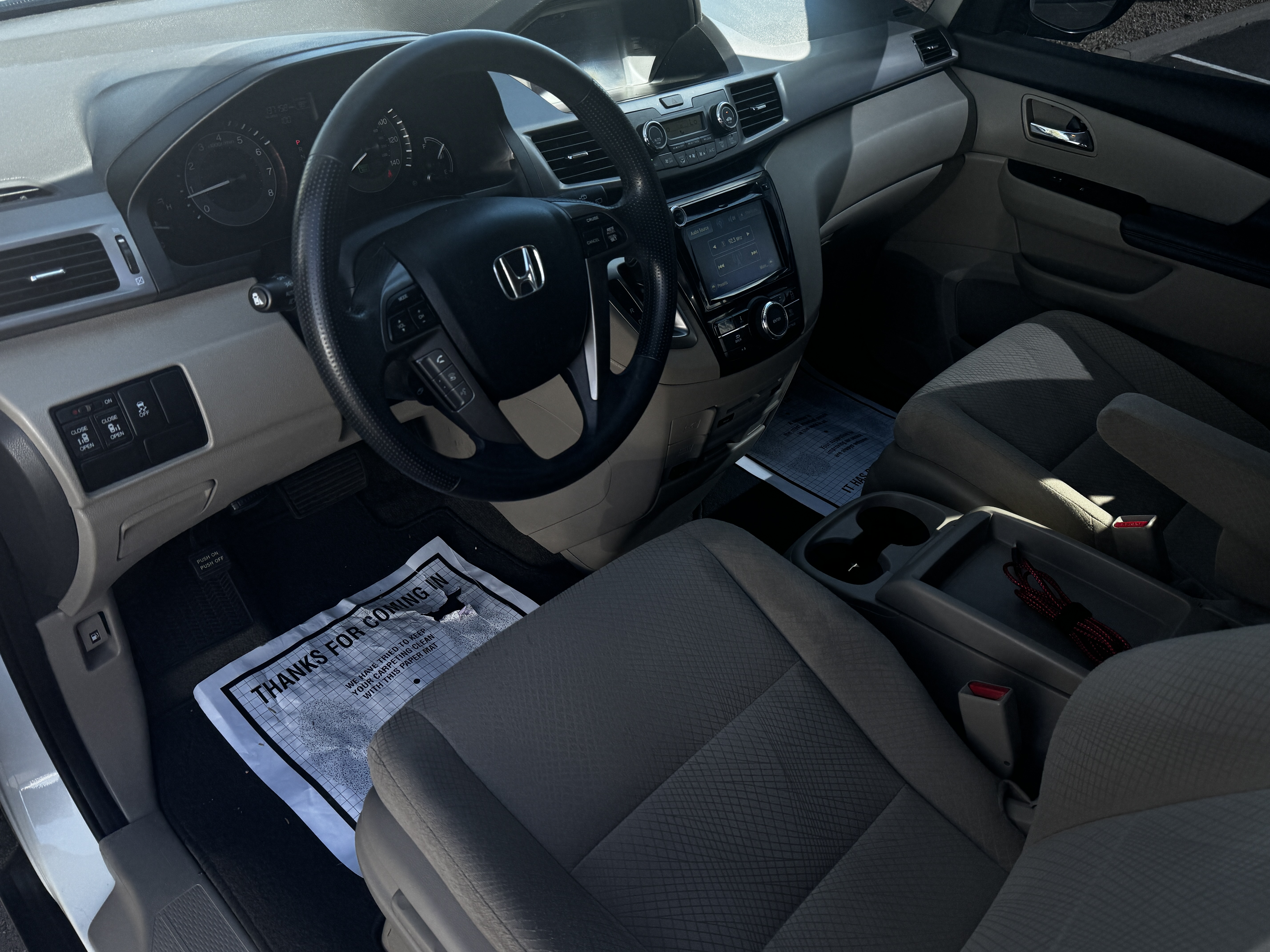 Used 2017 Honda Odyssey SE image 14