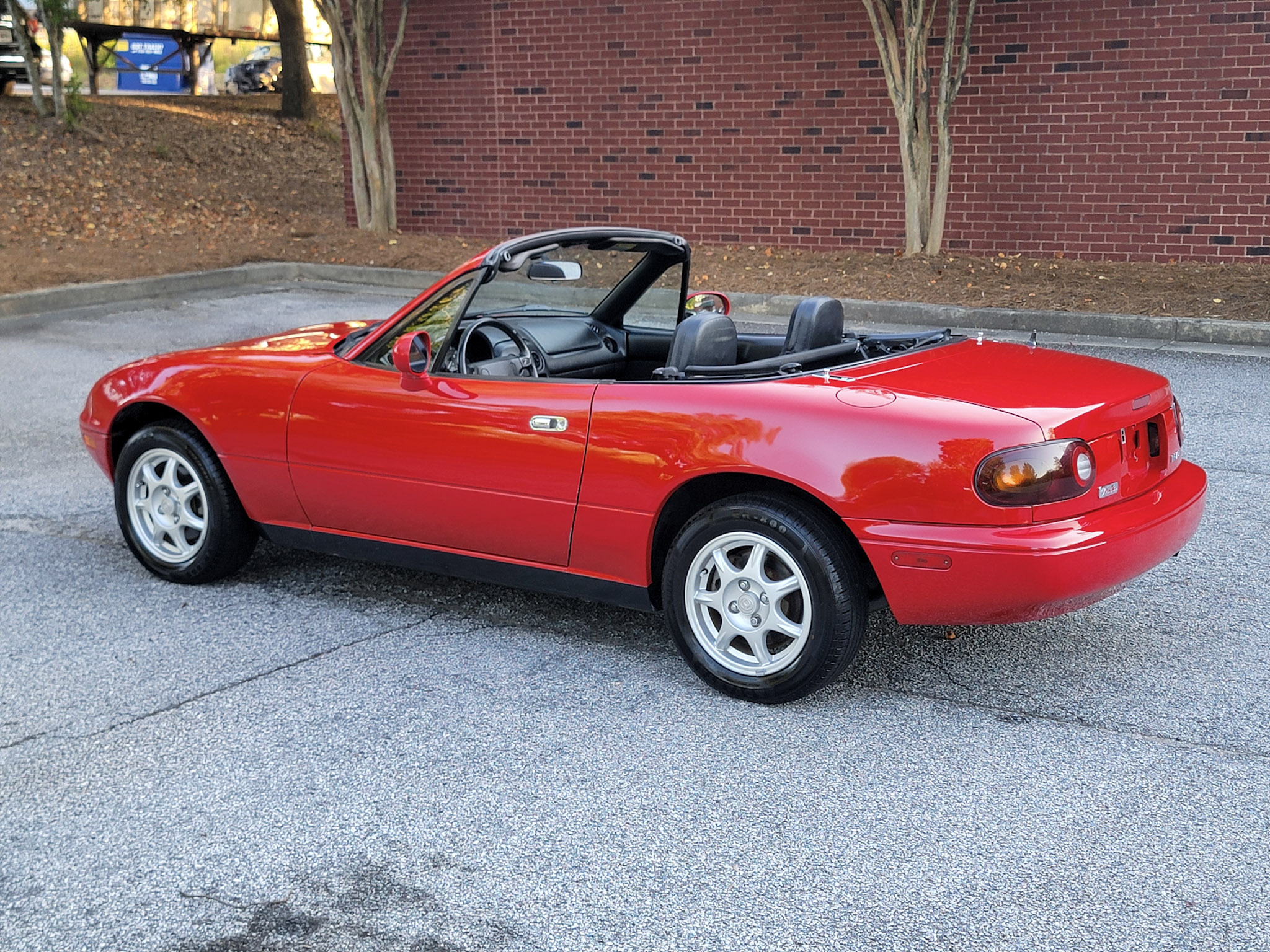 Used 1997 MAZDA MX-5 Miata UNAVAIL RWD image 12