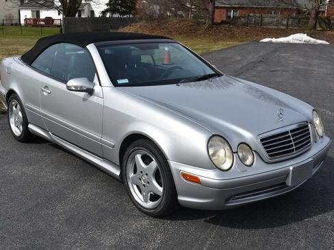Used 2001 Mercedes-Benz CLK 430 image 19