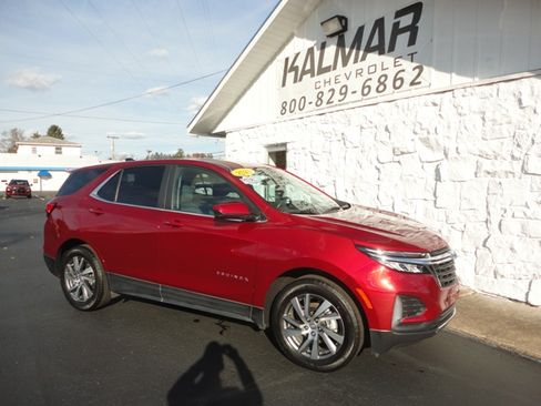 Used 2024 Chevrolet Equinox LT image 8