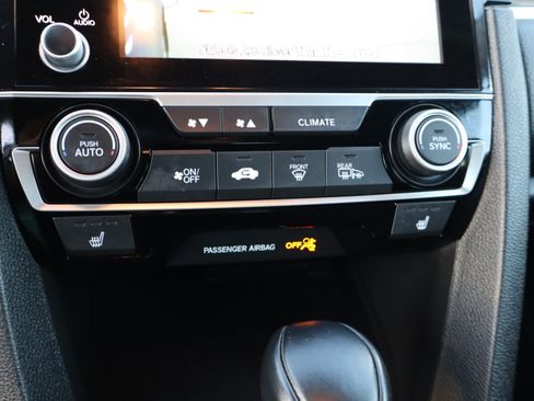 Used 2020 Honda Civic EX image 29