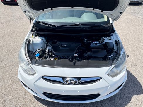 Used 2014 Hyundai Accent GLS image 25