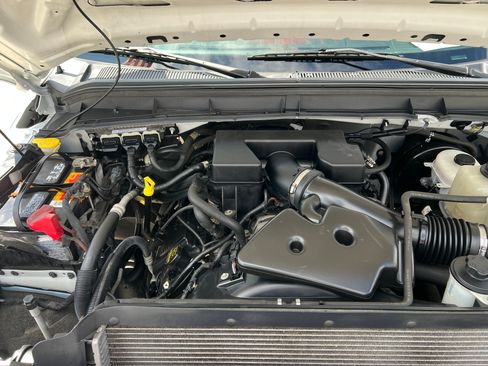 Used 2012 Ford F250 XL image 11